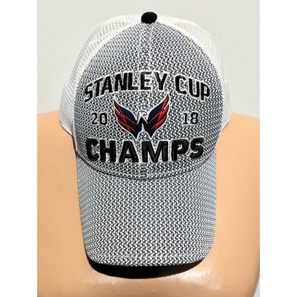 Fanatics Washington Capitals 2018 Stanley Cup Champions NHL Trucker Hat Snapback